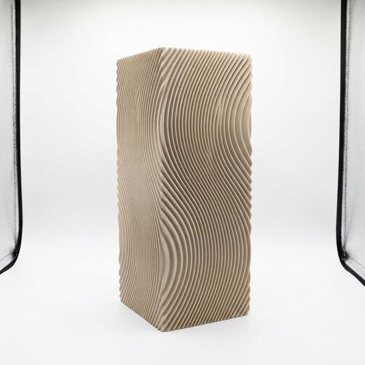 Sazanami Rippled Flower Vase